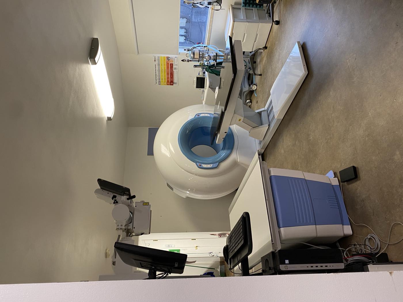 The CT scanner at The Family Pet